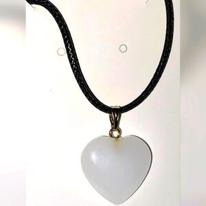 Beautiful glass heart necklace for women and girls